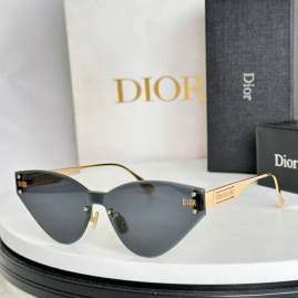 Picture of Dior Sunglasses _SKUfw79398930fw